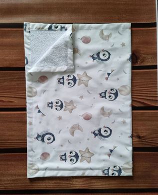 Пеленка непромокаемая из польского хлопка Babystartex, белая/птенчики с шариком, Унисекс, 100х70 см