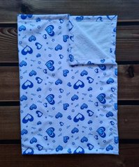 Пеленка непромокаемая из фланели BabyStarTex, белая/синие сердечки, Мальчик, 50х70 см