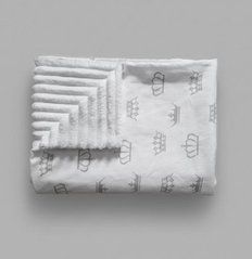 Плед дитячий з плюшу Babystartex, білий плюш/білий сірі корони, Унісекс, 100*80, без утеплювача