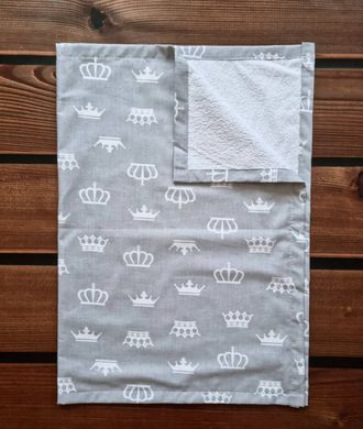 Пеленка непромокаемая из польского хлопка Babystartex, серая/белые короны, Унисекс, 50х70 см